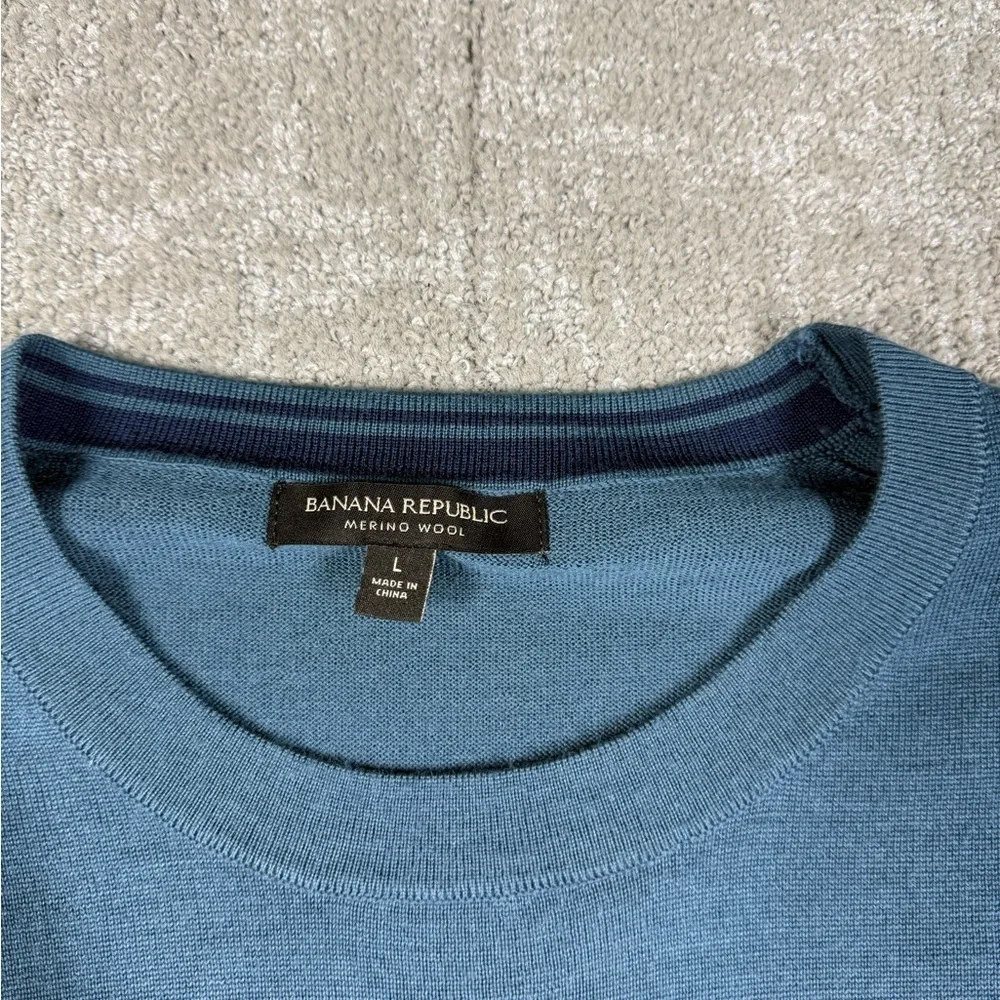 Banana Republic 100% Merino Wool Long Sleeve Crew Neck Sweater Size Large